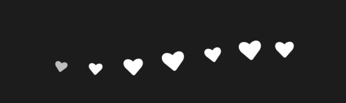Random Hearts brush stroke preview from Dots and Dashes for Procreate
